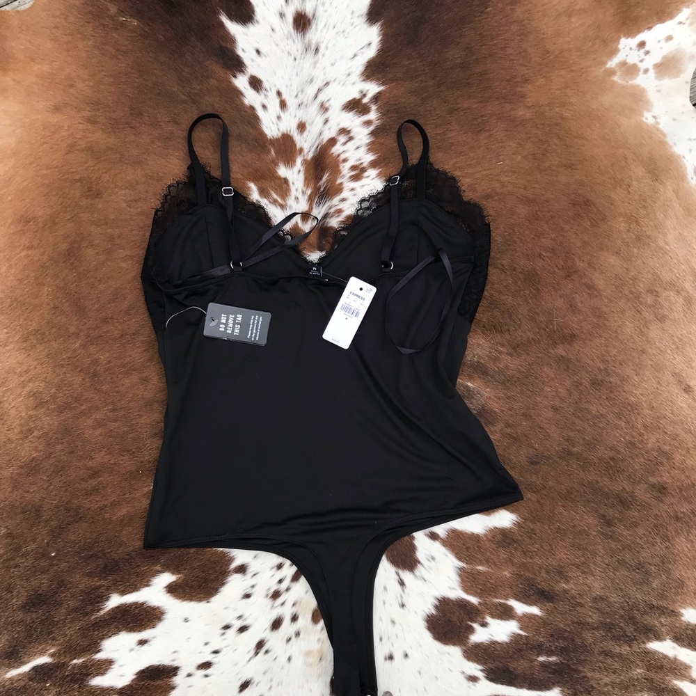 NWT Express Lace Trim Bodysuit Sz M - Picture 7 of 7